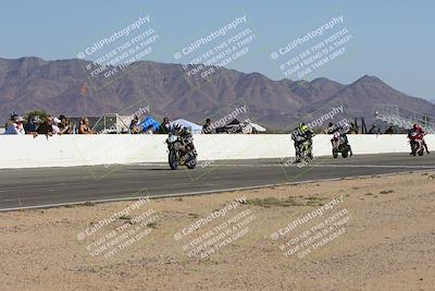 media/Oct-05-2024-Race Pace (Sat) [[aa7b44e117]]/Race Launch Light Test/